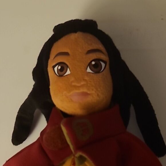 Disney's Raya Doll with Red Cape and Green Outfit - Picture 2 of 6